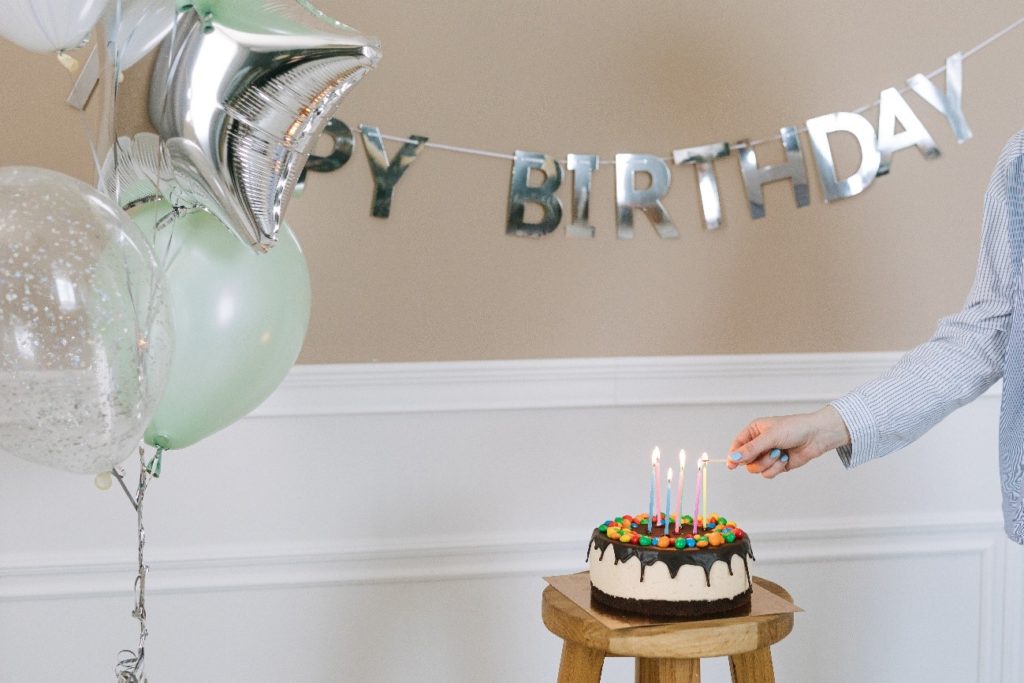 Top 10 des loisirs créatifs pour l'anniversaire des 3 ans - Holly Party